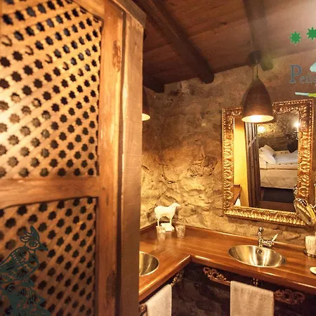 Hotel Rural Pena Del Alba 5*